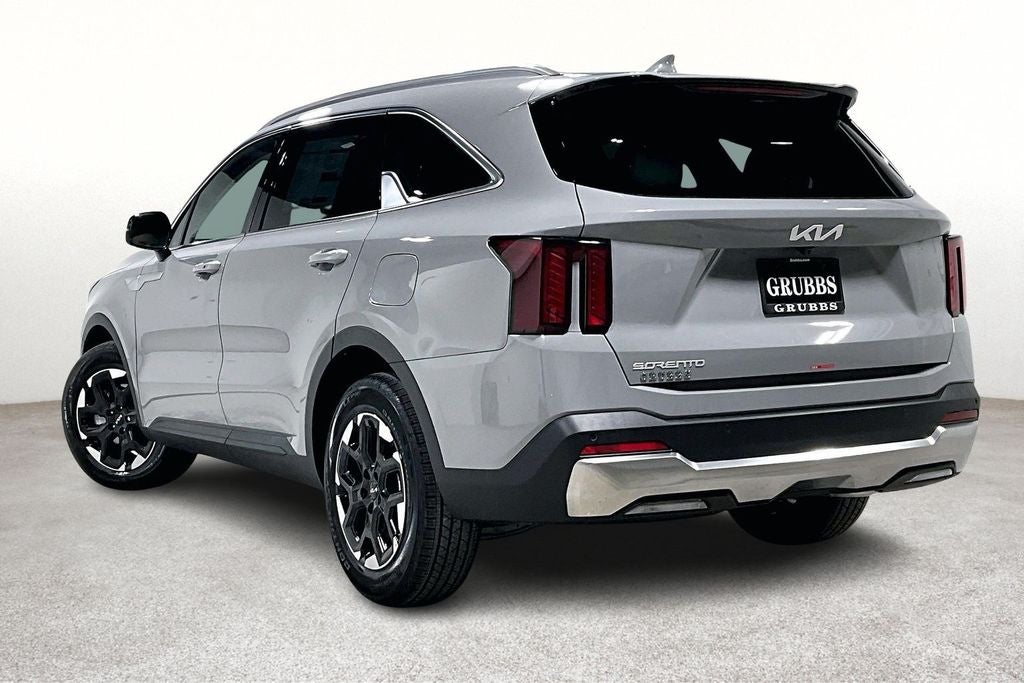2026 Kia Sorento — rear three-quarter view