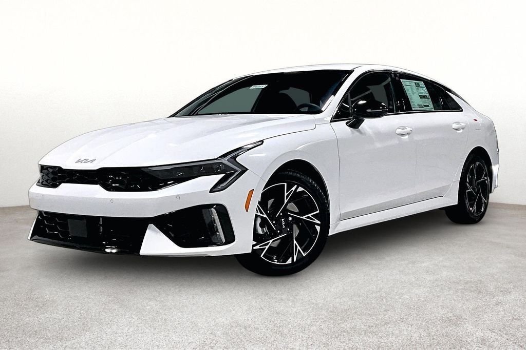 2026 Kia K5 — side profile view