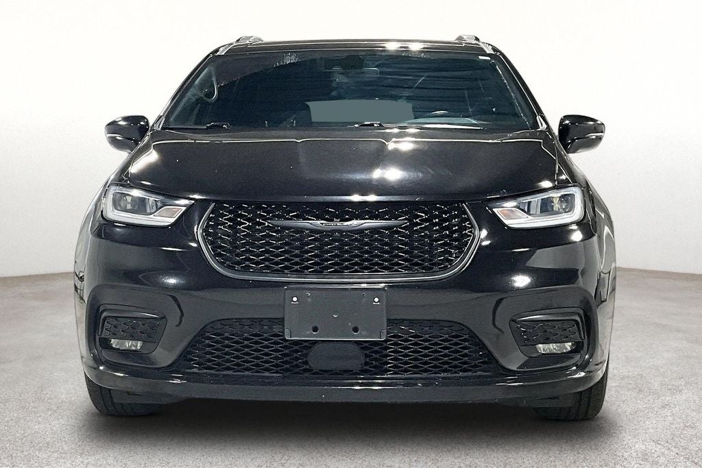 2021 Chrysler Pacifica — interior view